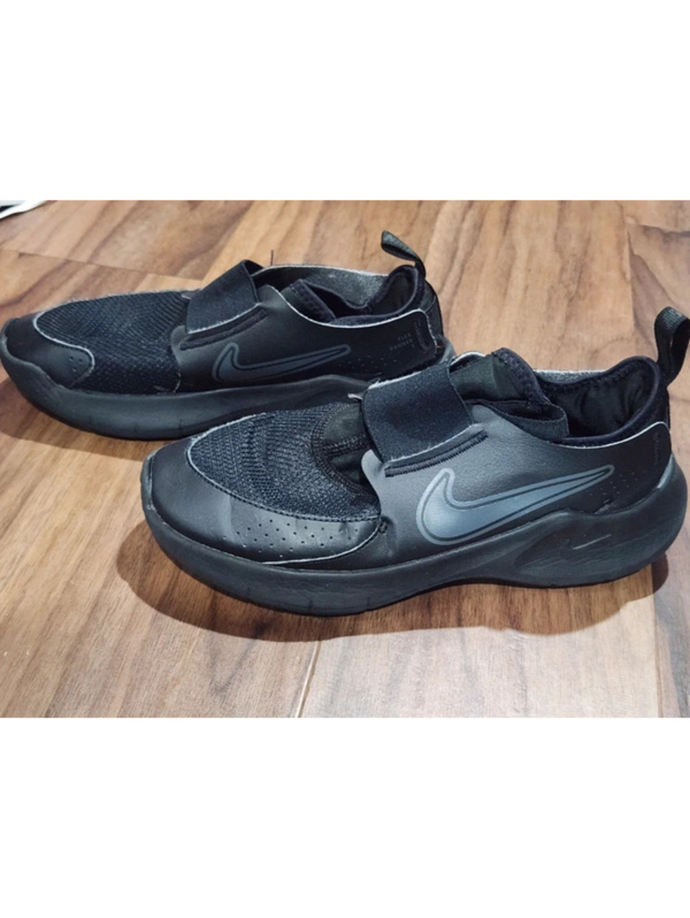 Nike Flex Runner 3 Kids Road Running Shoes Sz 6Y
